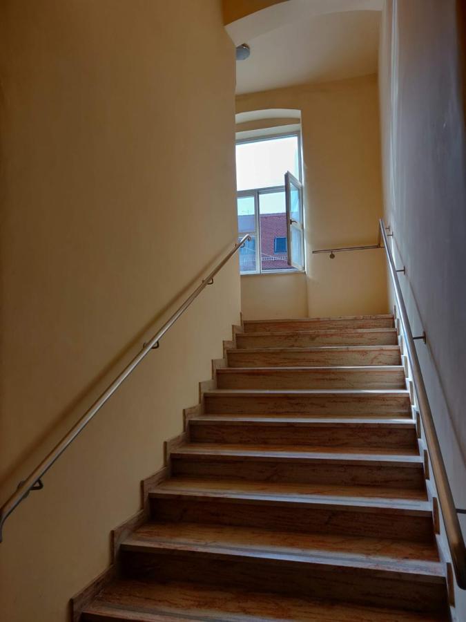 Metropolis Apartments ซาเกร็บ ภายนอก รูปภาพ